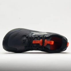 Altra Lone Peak 7 Men's Black/Gray -Saucony Shop 049465 2